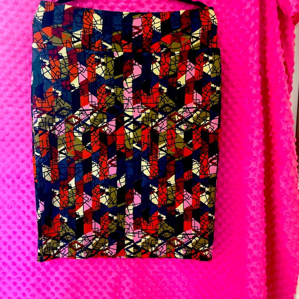 LuLaRoe Cassie NWOT